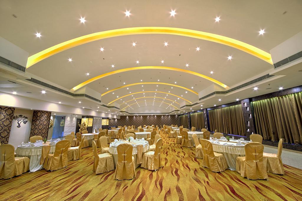 The Fern Residency Kolkata Hotell Eksteriør bilde